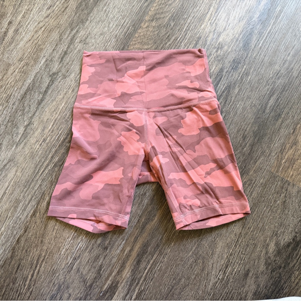 lululemon align shorts 6”